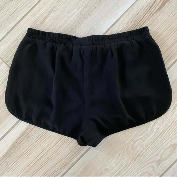 Beaded Dolphin Shorts - Picture 2 of 4